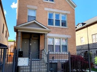 3648 W George St APT 1F, Chicago, IL 60618