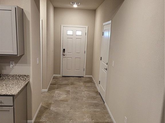 5th image of 489 Silver Summit Ave