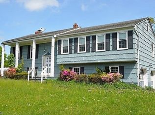 264 Old York Rd, Flemington, NJ 08822