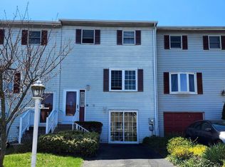 43 N Conley Ln, Etters, PA 17319