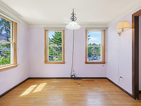 4th image of 20 Worrall Rd