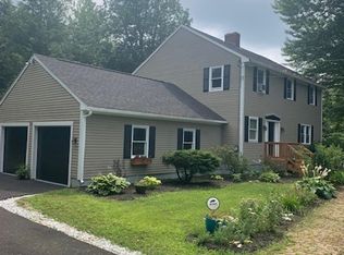 30 Columbus Cir, Lebanon, ME 04027