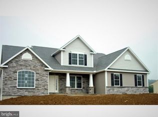 20 Middletown Rd, Fleetwood, PA 19522