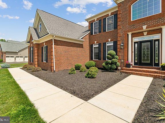 2nd image of 14806 Bowers Ct