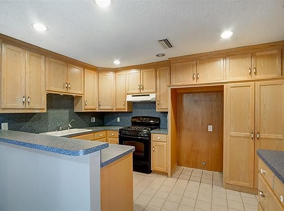 4th image of 3014 Kinkaid Dr