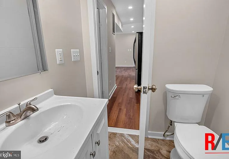 4306 Halley Ter SE #4 — Photo 7