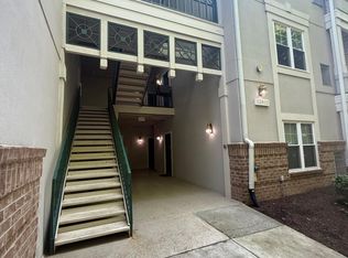 12012 Taliesin Pl APT 24, Reston, VA 20190
