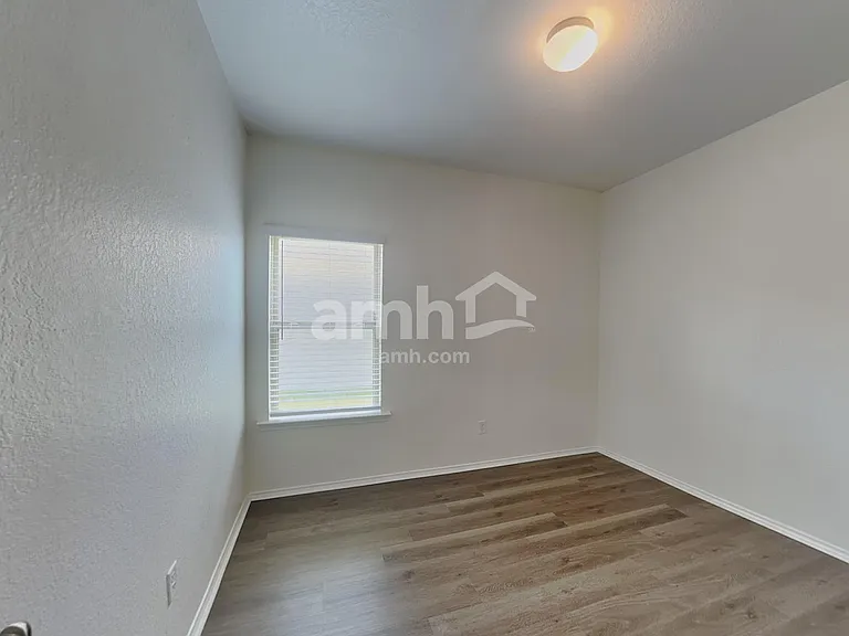 119 Laurel Grace Ln — Photo 11