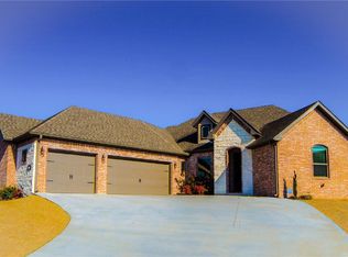 6402 SW Shady Side Ave, Bentonville, AR 72712