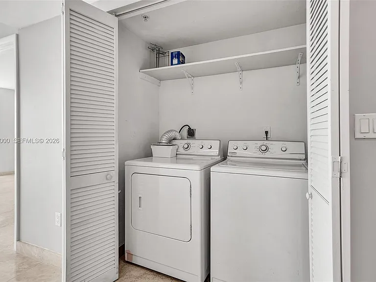 665 NE 25th St #2303 — Photo 18
