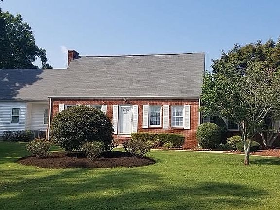2nd image of 208 Teague Dr