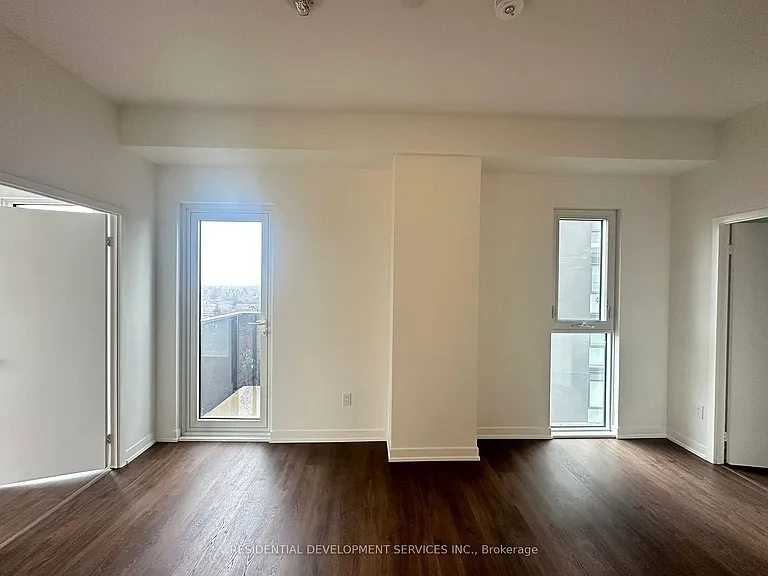 500 Wilson Ave #1110 — Photo 4