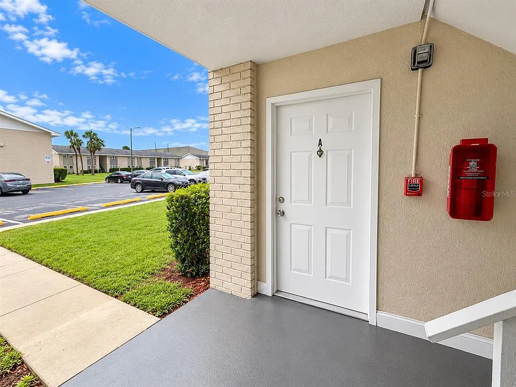 2 bed, 1.0 bath, 793 sqft, $1,500 — Photo 3