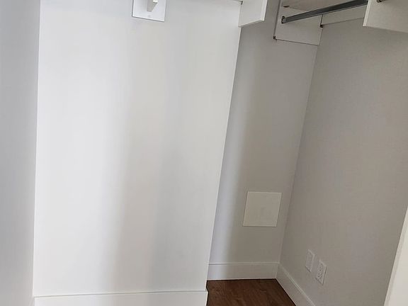 2nd image of 3192 Gladwin Rd #316