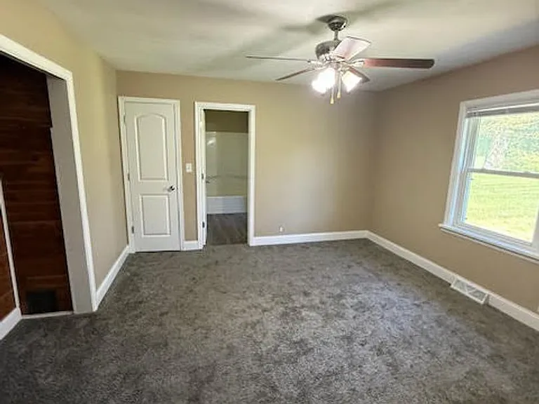 3313 Burnstine Rd — Photo 6