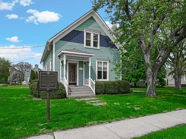 6832 173rd Pl, Tinley Park, IL 60477