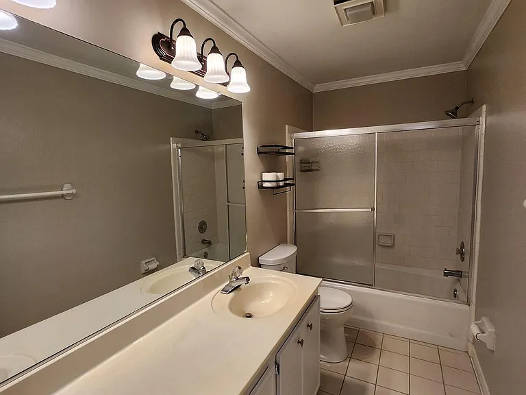 624 Crown Point Dr — Photo 22