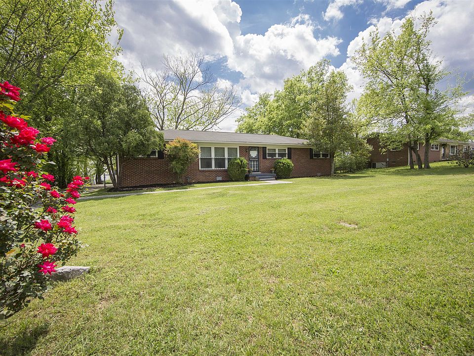 1st image of 106 Stewart Dr