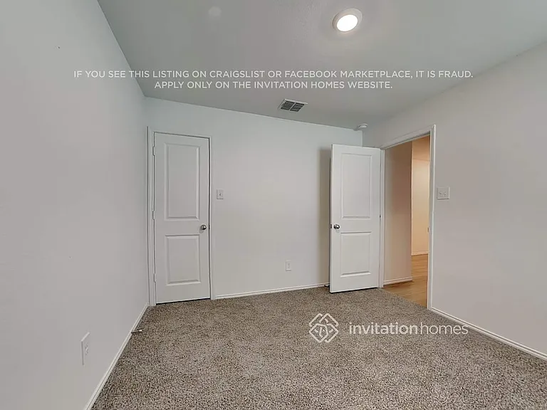 10645 Sewell Cir — Photo 13