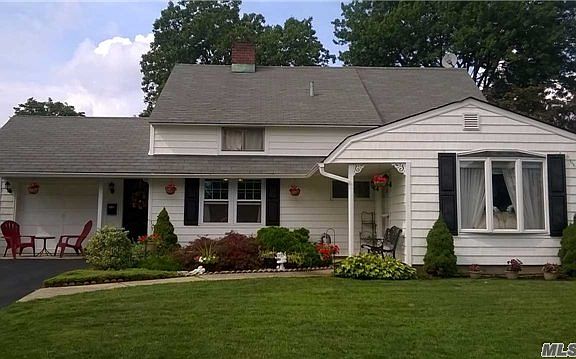 2nd image of 97 Horn Ln