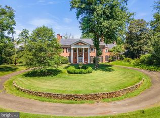 8457 Oaks Rd, Warrenton, VA 20186