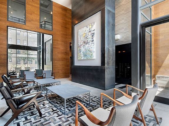 2nd image of 2910 Broadway APT 4K