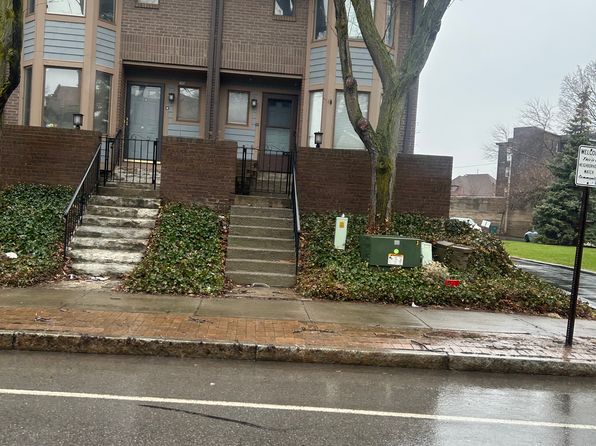 395 Alexander St APT 12