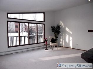 7301 Foxridge Cir #V-2, Anchorage, AK 99518