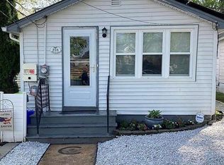 228 Hillcrest Ave, Laurence Harbor, NJ