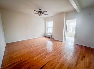 4404 N Magnolia Ave #520, Chicago, IL 60640