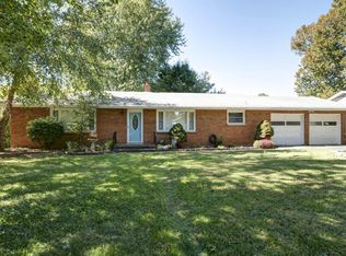2169 S Link Ave, Springfield, MO 65804