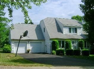 58 Spring Brook Dr, Middletown, CT 06457