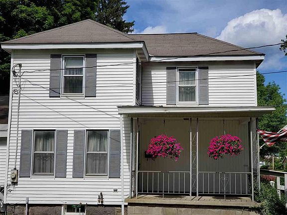 2nd image of 305 Palmer Ave