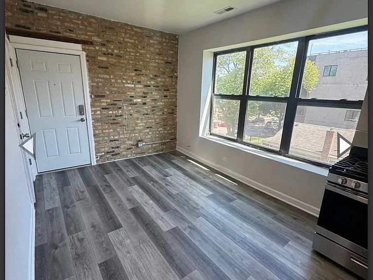 3404 S Morgan St #3R — Photo 1