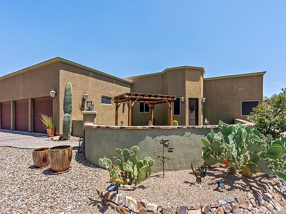 2nd image of 4544 N Camino Real