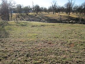 2nd image of 19649 Indian Creek Dr