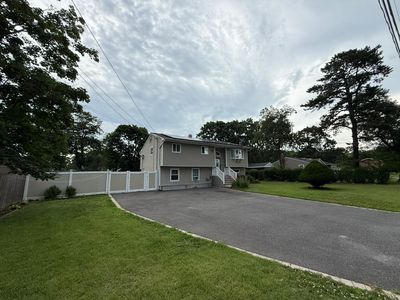 323 Ocean Avenue, Brentwood, NY, 11717