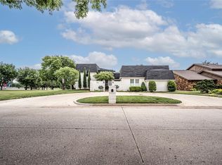 12610 Maple Ridge Rd, Oklahoma City, OK 73120