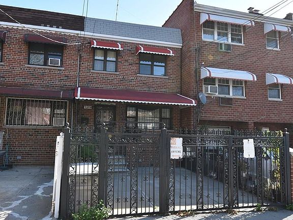 2nd image of 3514 Grace Ave