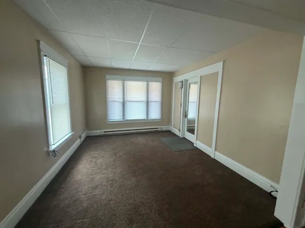1936 W 4th St APT 1, Williamsport, PA 17701