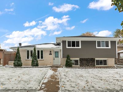 7433 S 88th Ave, Justice, IL, 60458