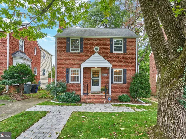 1309 N Stuart St, Arlington, VA 22201