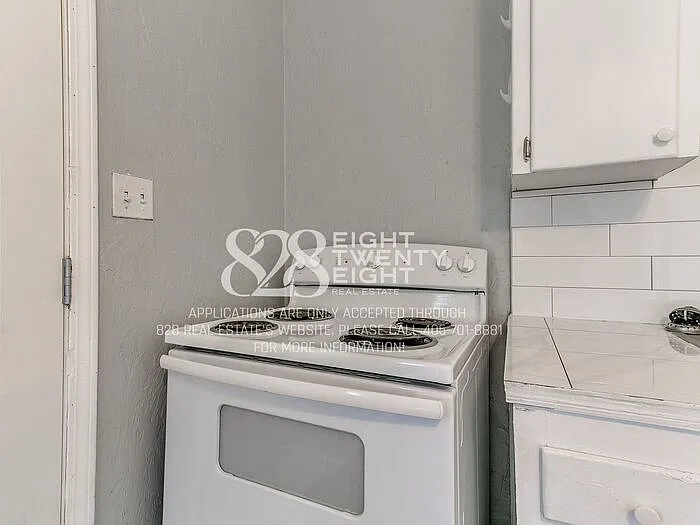 1004 Holly Dr — Photo 17