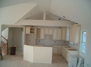 5th image of 10 E Goldsborough Ave