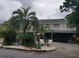 1620 Lahaina Ct, Gulf Breeze, FL 32563