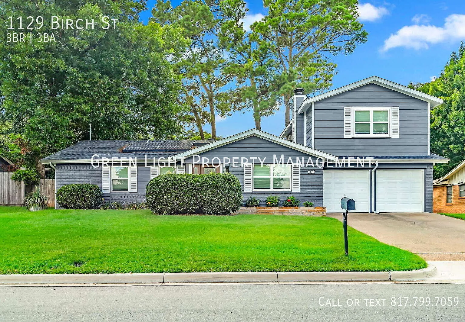 Spacious 3-bedroom, 3-bathroom home in Hurst — Photo 3
