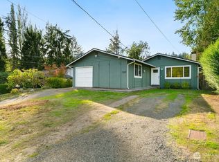19225 18th Ave NE, Shoreline, WA