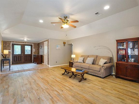 2nd image of 9103 Tavistock Drive