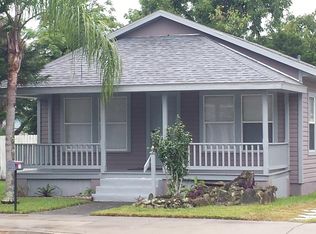 724 Canal St, New Smyrna Beach, FL 32168