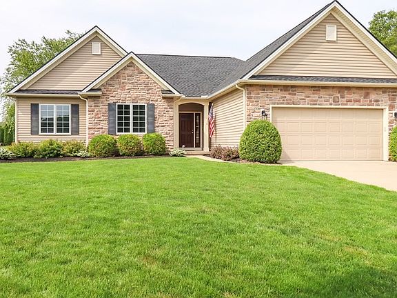 2nd image of 27335 Maurer Dr